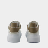 Sneakers Oversized - Alexander McQueen - Cuir - Blanc/Beige