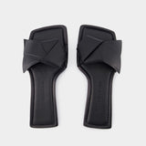 Sandales Musubi - Acne Studios - Cuir - Noir