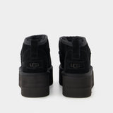 Classic Ultra Mini Platform Femme en Shearling Noir