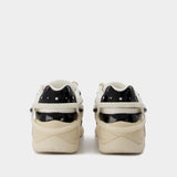Baskets Cylon 21 en Cuir Ivoire et Noir