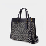 Sac Field Tote Signature 22 en Jacquard Bleu Marine