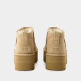 Bottines W Classic Ultra Mini Platforme - UGG - Cuir - Sand