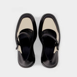 Chaussures à Talons Juna en Cuir Noir
