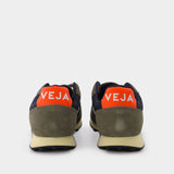 Monnier exclusive