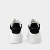 Sneakers Oversized - Alexander Mcqueen - Cuir - Blanc/Noir