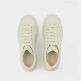 Sneakers Oversized - Alexander Mcqueen - Cuir - Noir/Blanc