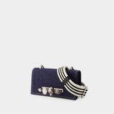 Sac à Bandoulière Knuckle Satchel - Alexander Mcqueen - Cuir - Bleu