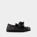 Moccasins Chaîne Close Back en Cuir Noir