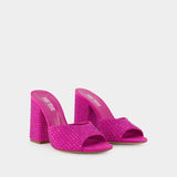 Holly Anja - Paris Texas - Pink Ruby