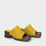 Sabots Hannah en Cuir Jaune
