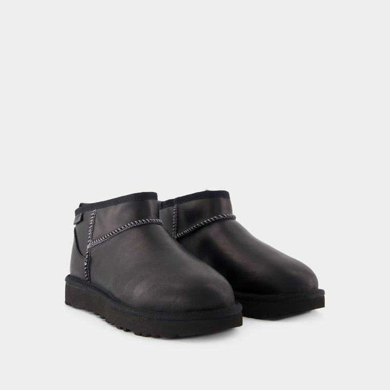 Bottines W Classic Ultra Mini - UGG - Cuir - Noir