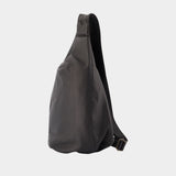 Sac À Bandoulière Tuck Sling M - YOHJI YAMAMOTO - Cuir - Noir
