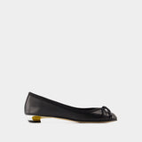 Ballerines Armadillo - Alexander McQueen - Cuir - Noir