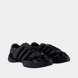 Sneakers  Regu 2002 - Y-3 - Cuir - Noir