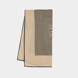 Écharpe Centered Monogramme - TOTEME - Soie - Blanc