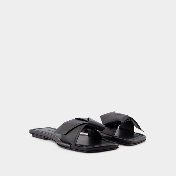Sandales Musubi - Acne Studios - Cuir - Noir