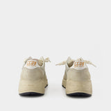 Sneakers Running - Golden Goose Deluxe Brand - Cuir - Beige