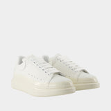 Sneakers Oversized - Alexander McQueen - Cuir - Blanc