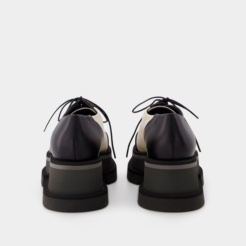 Chaussures Bano en Cuir Noir