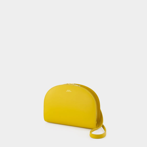 Sac à bandoulière Demi-lune - A.P.C - Cuir - Jaune