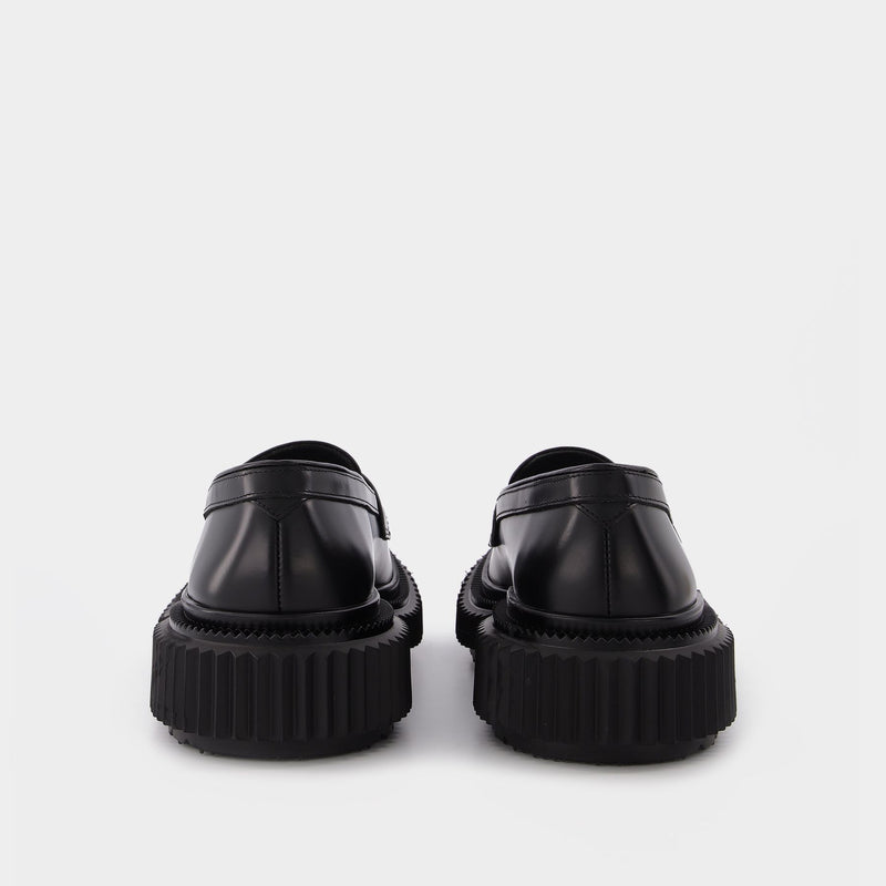 Chaussures Type 182 en Cuir Noir