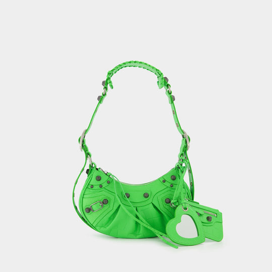 Sac Le Cagole XS en Cuir Embossé Crocodile Vert Fluo