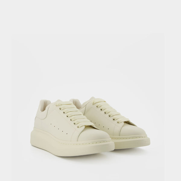 Sneakers Oversized - Alexander Mcqueen - Cuir - Noir/Blanc