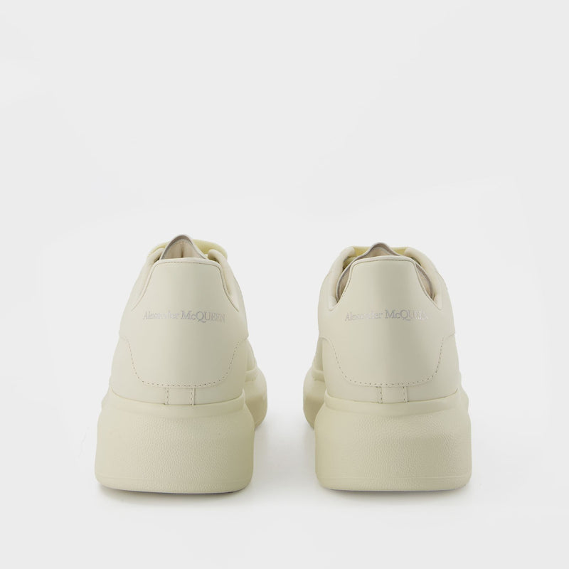 Sneakers Oversized - Alexander Mcqueen - Cuir - Noir/Blanc