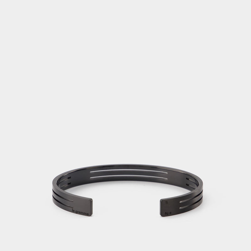 Bracelet Ruban Perforé Le 8G en Titane Noire