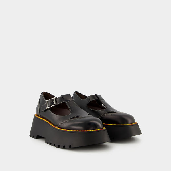Derbies en Cuir Noir