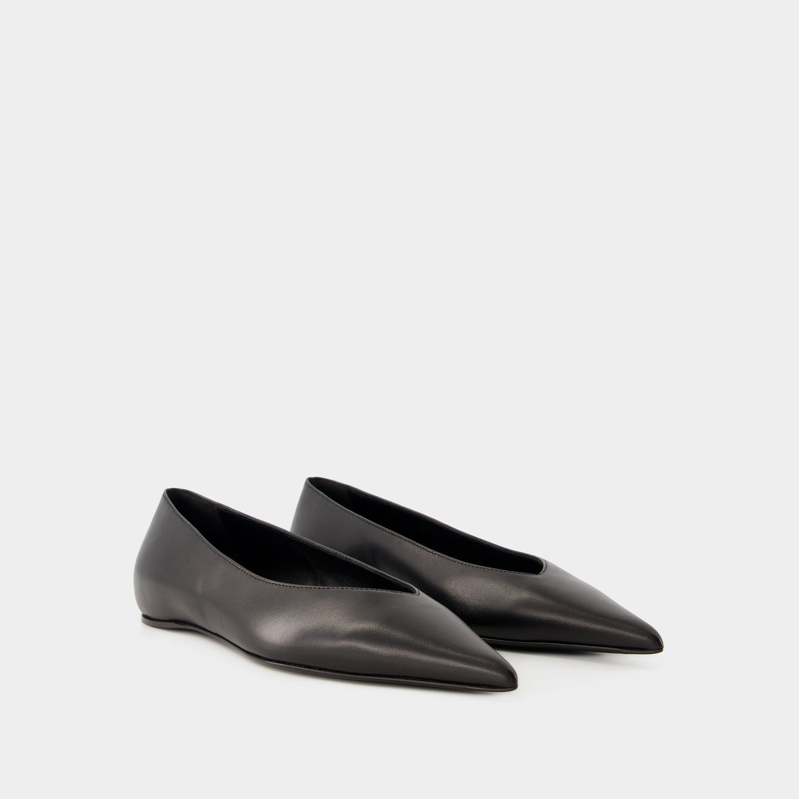 靴 TOTEME The Asymmetric Ballerina 37 Ballerines The Asymmetric - TOTEME - Cuir - Noir