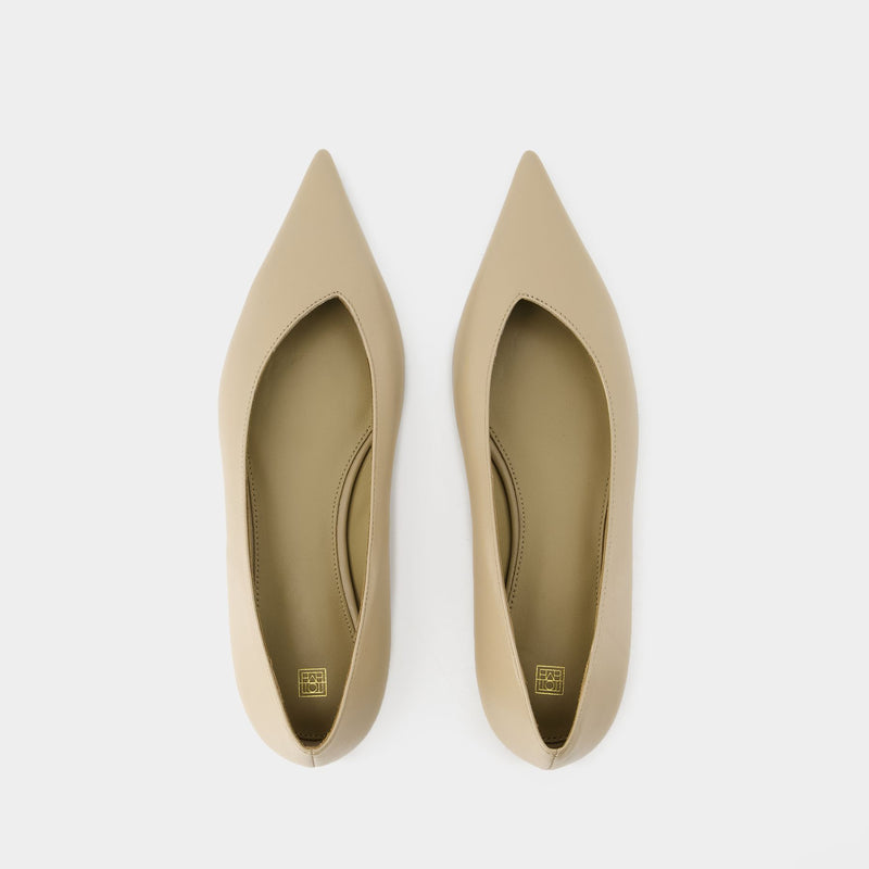 Ballerines The Asymmetric - TOTEME - Cuir - Beige