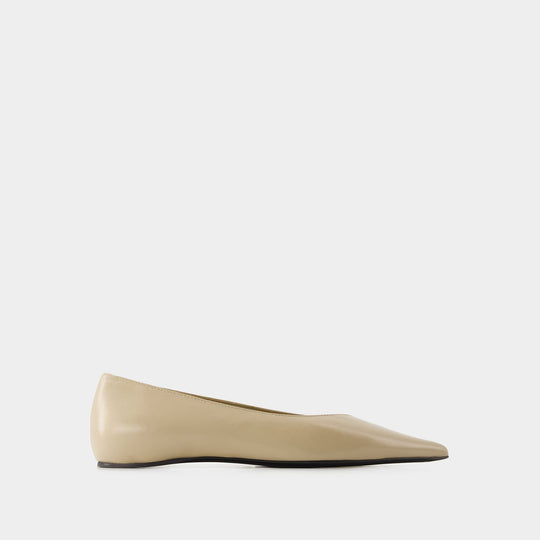 Ballerines The Asymmetric - TOTEME - Cuir - Beige