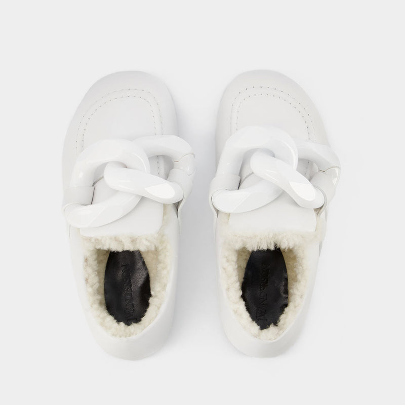 Moccasins Chaîne Close Back en Cuir Blanc