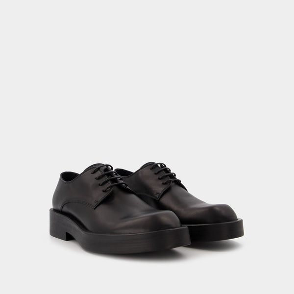 Bottines Constant à Lacets en Cuir Noir