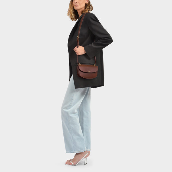 Sac Mini Geneve On Strap Noisette en cuir de veau lisse