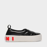 Sneakers Slip-On Paw Nylon en Noir